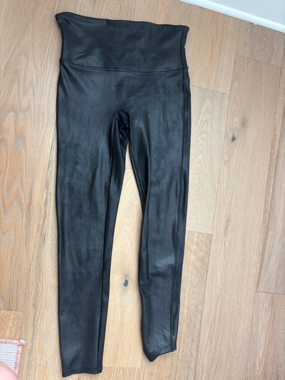 SPANX Black Shaping Top with Red Brand Tag